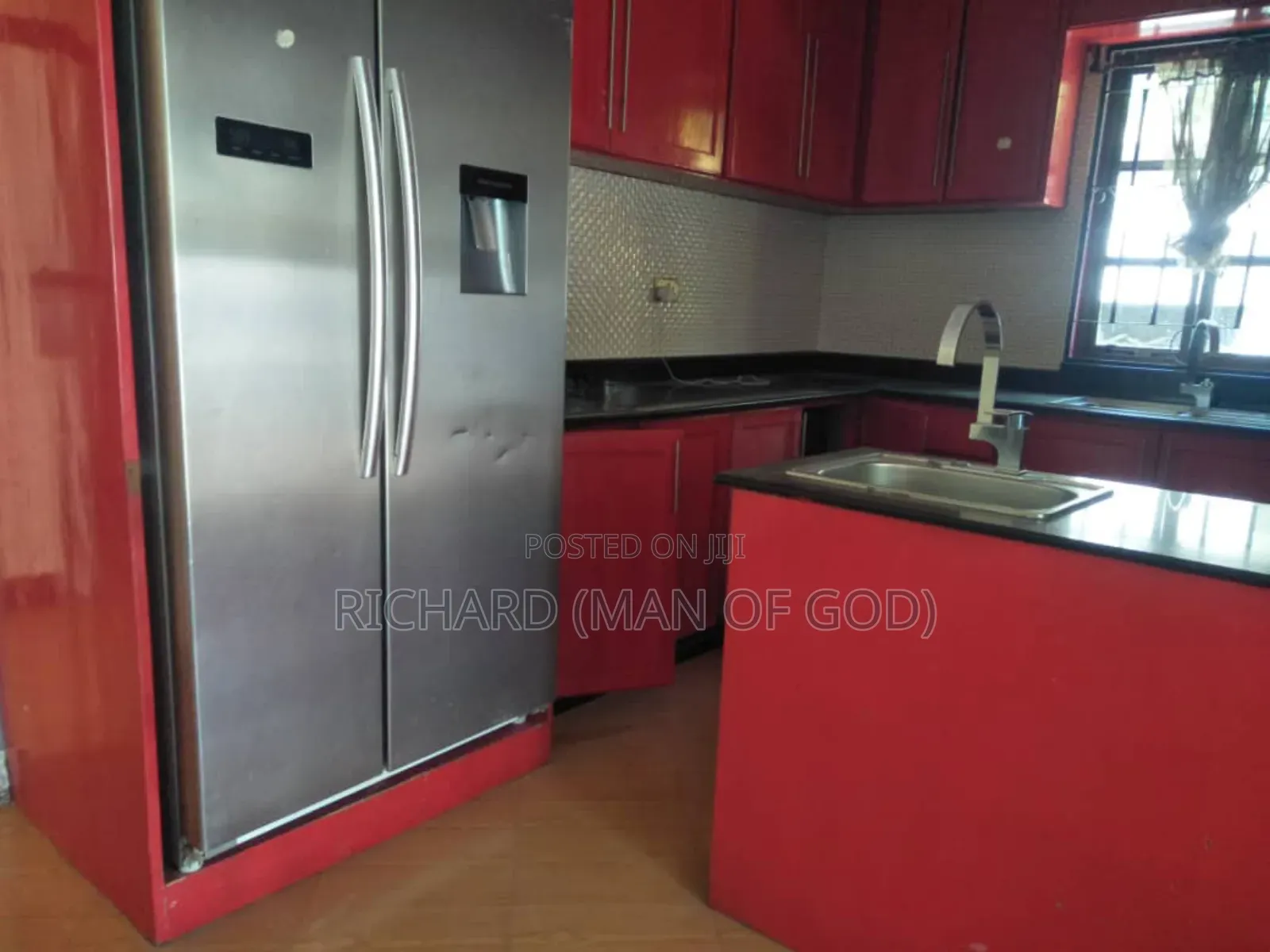 Furnished 4bdrm Bungalow in Central Business Area for rent