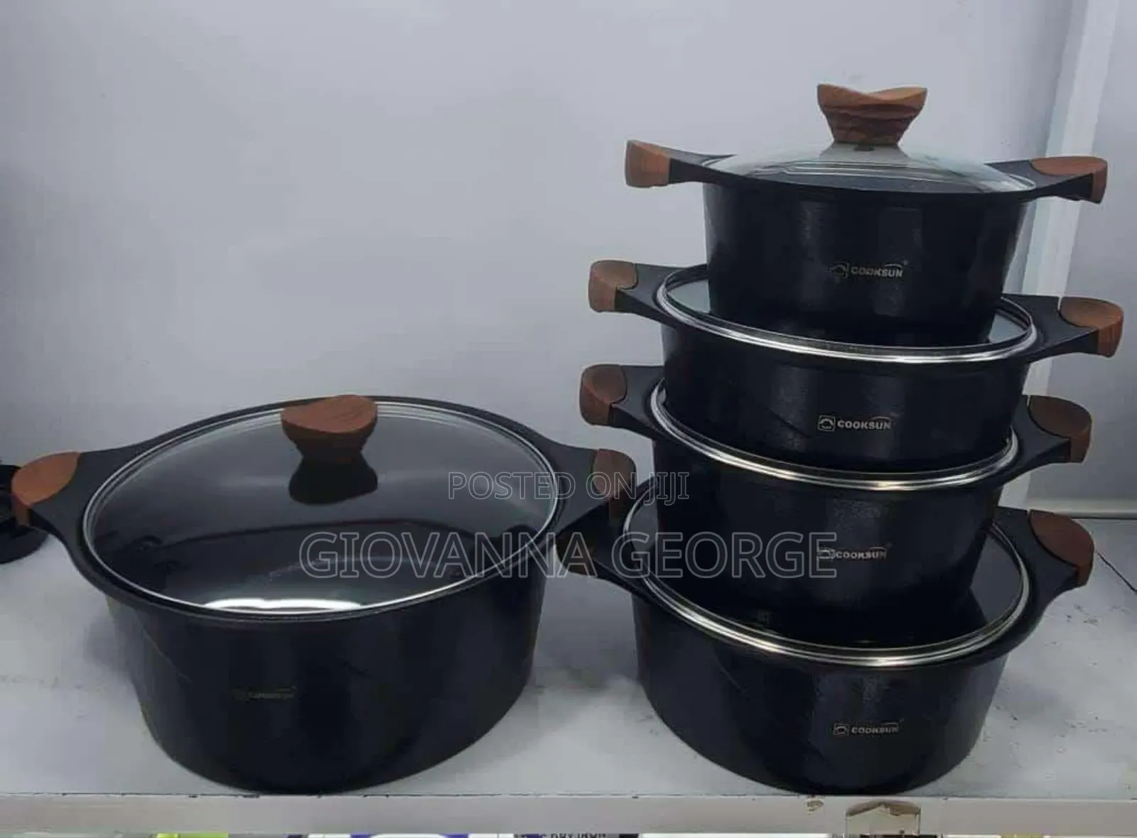 Non Stick Sufuria