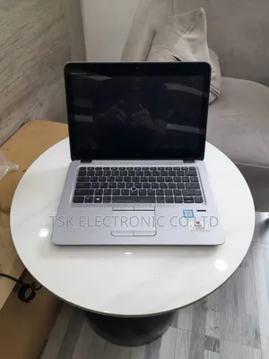 Laptop HP EliteBook 820 G4 8GB Intel Core I5 SSD 256GB