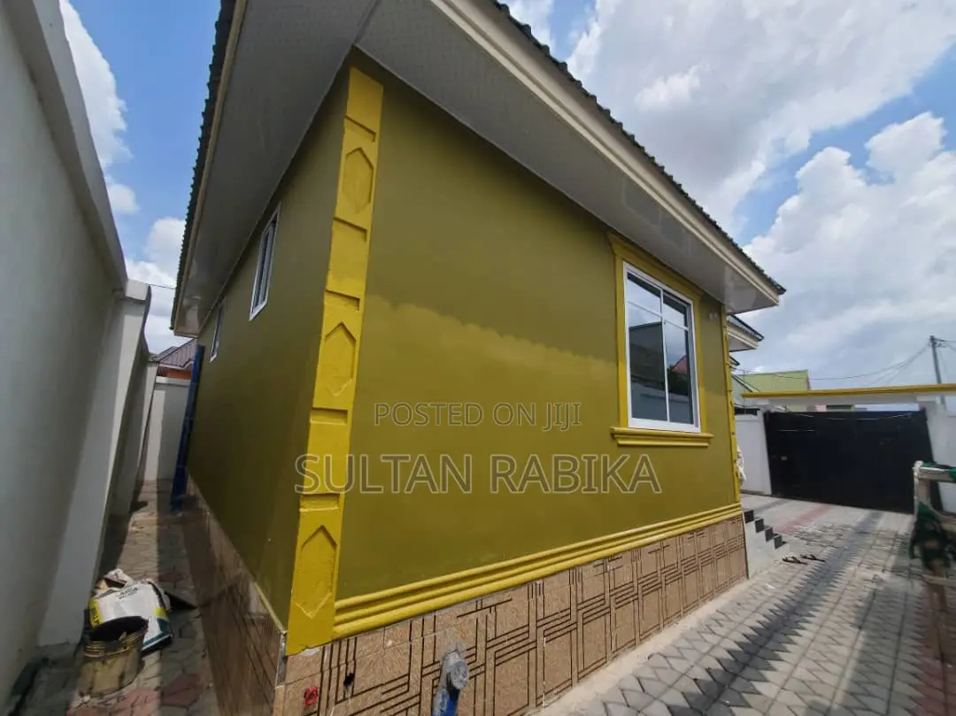 Furnished 3bdrm House in Chamanz, Chamazi for sale