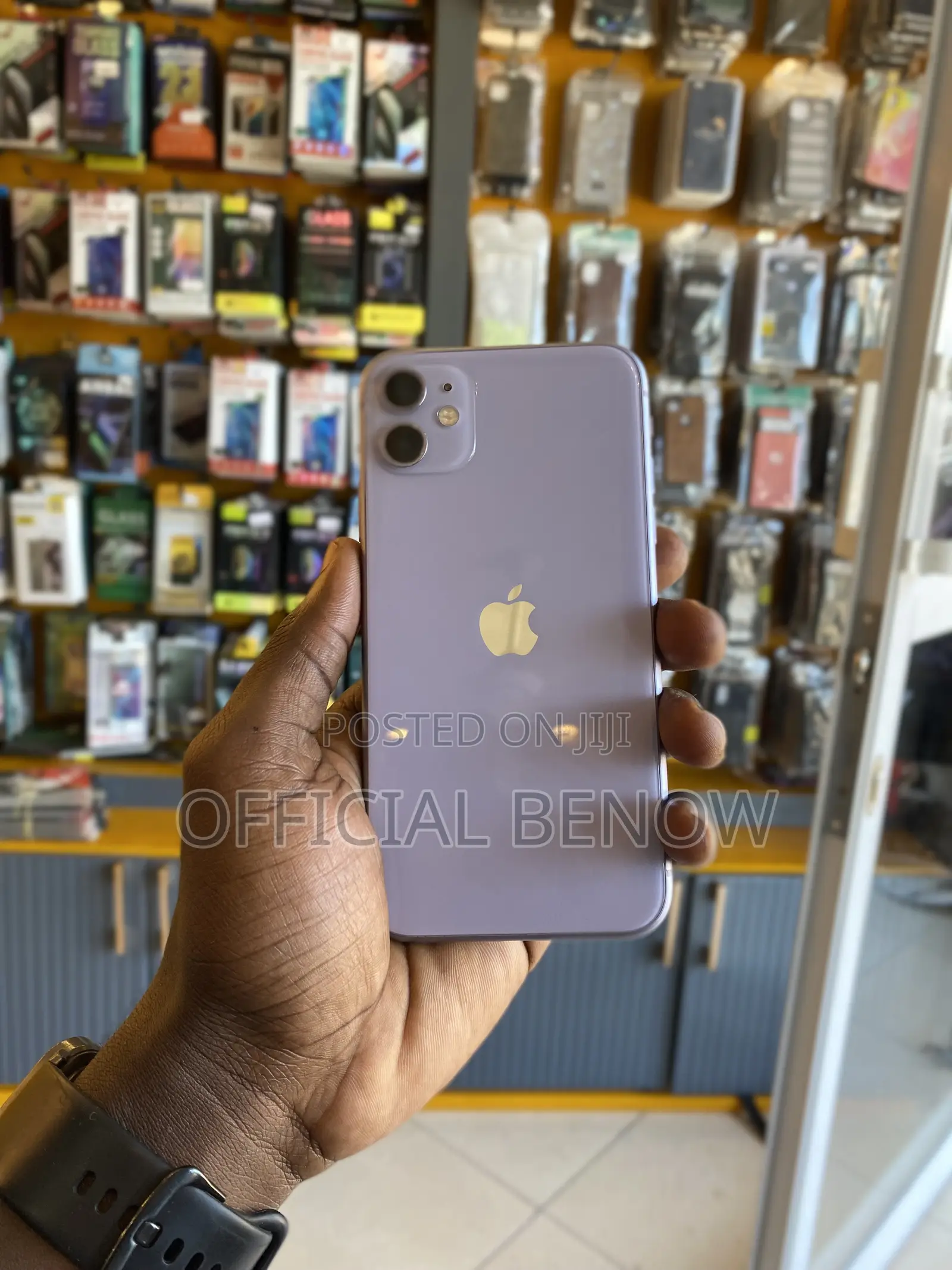 Apple iPhone 11 64 GB Purple