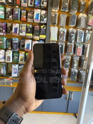 Apple iPhone 11 64 GB Purple