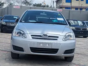 Toyota Corolla RunX 2005 Silver