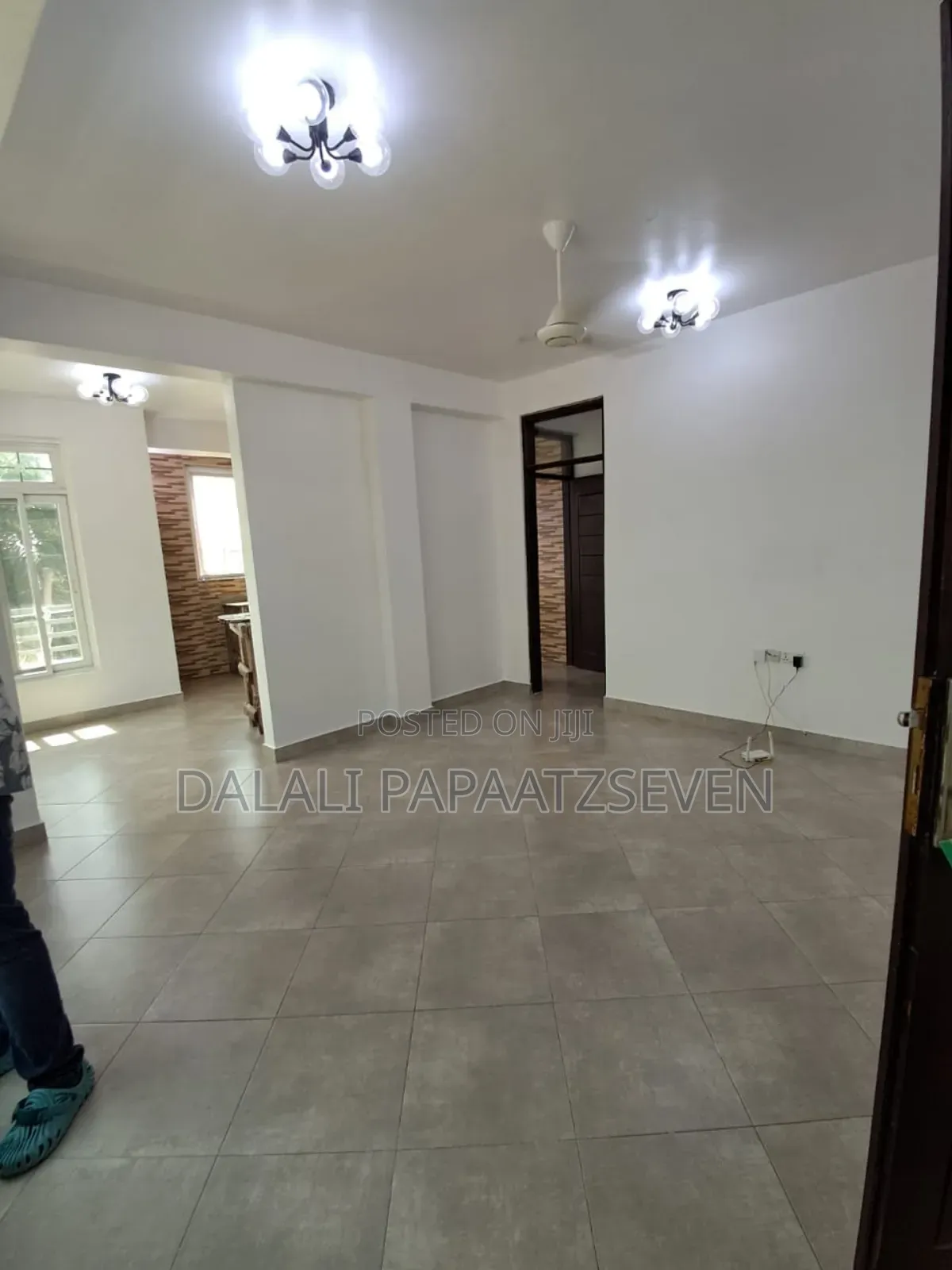 2bdrm Apartment in Dalalipapaatzseven, Msasani for rent