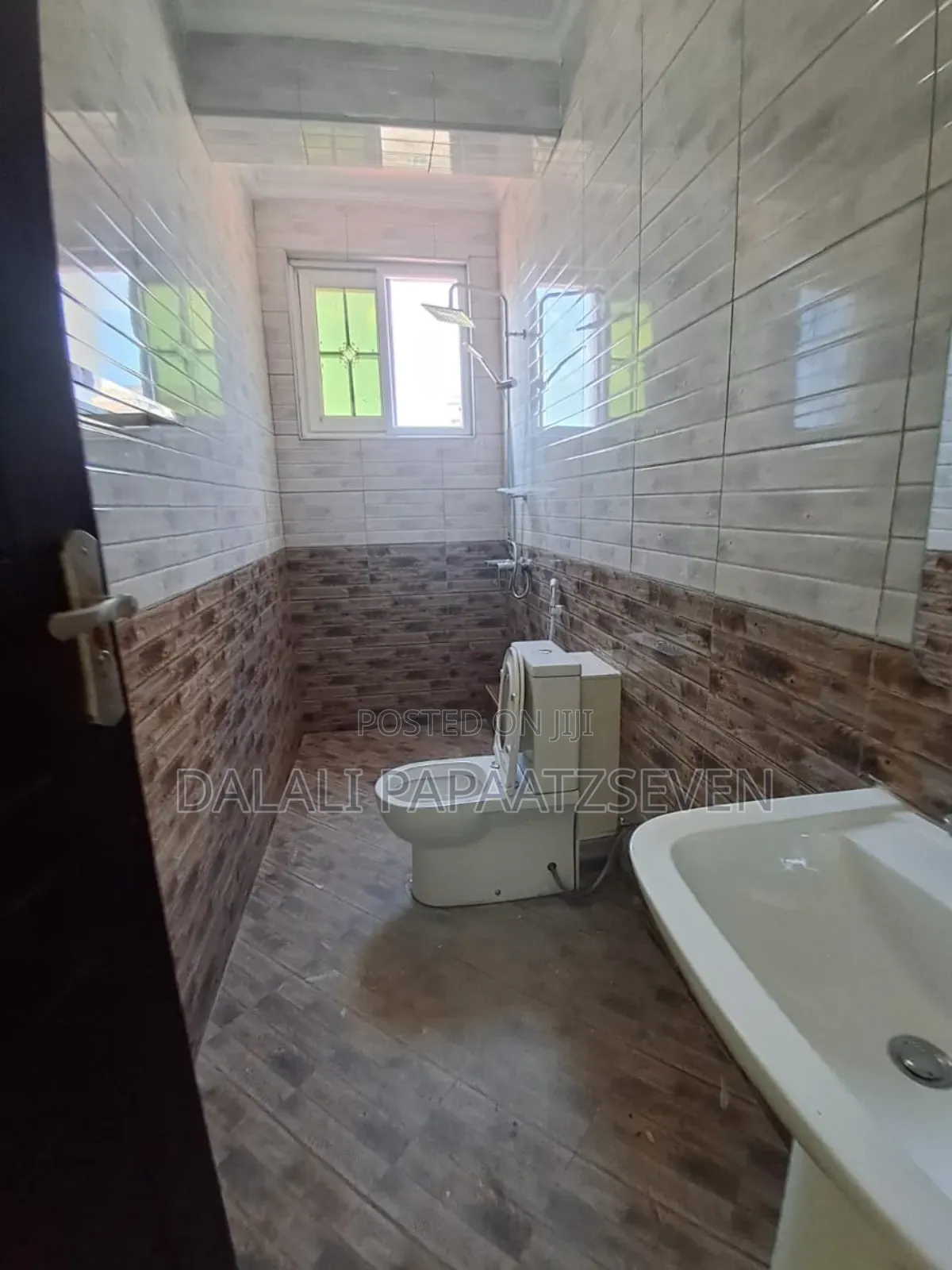 2bdrm Apartment in Dalalipapaatzseven, Msasani for rent