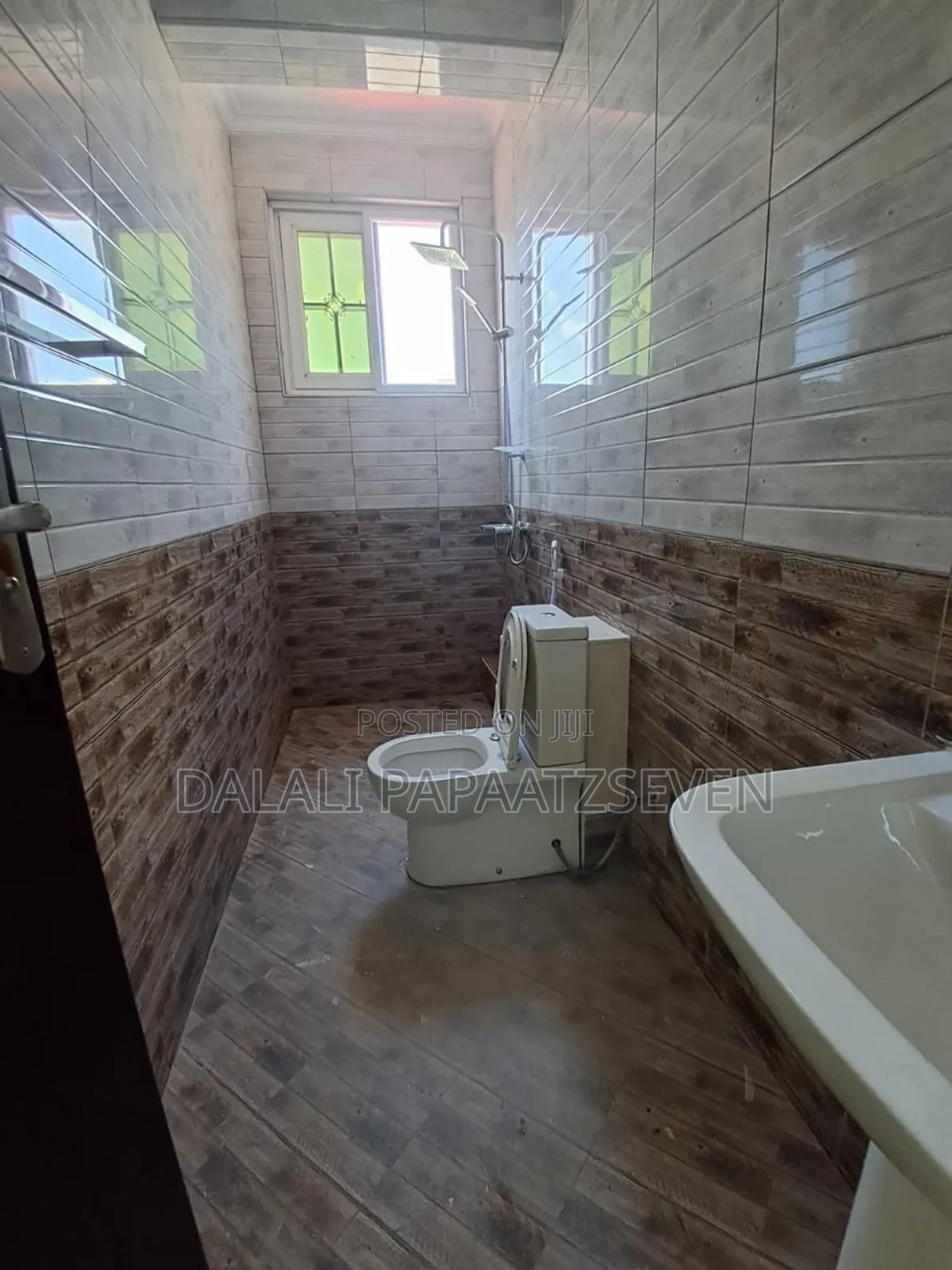 2bdrm Apartment in Dalalipapaatzseven, Msasani for rent
