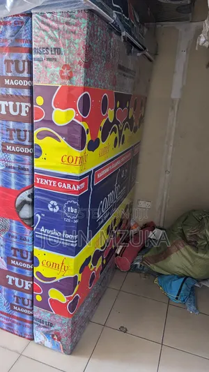 Comfy Inchi 8 , Fut 5 Kwa 6 Bei 210,000