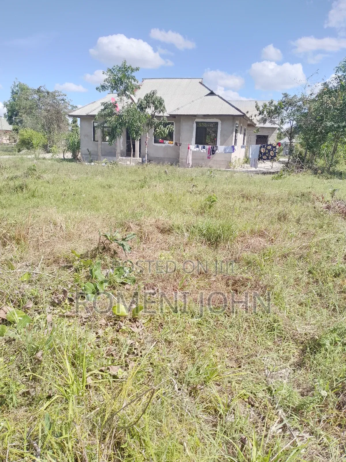 Kiwanja Sqmita 400 Kinauzwa Milioni 6.5 Majohe Viwege.