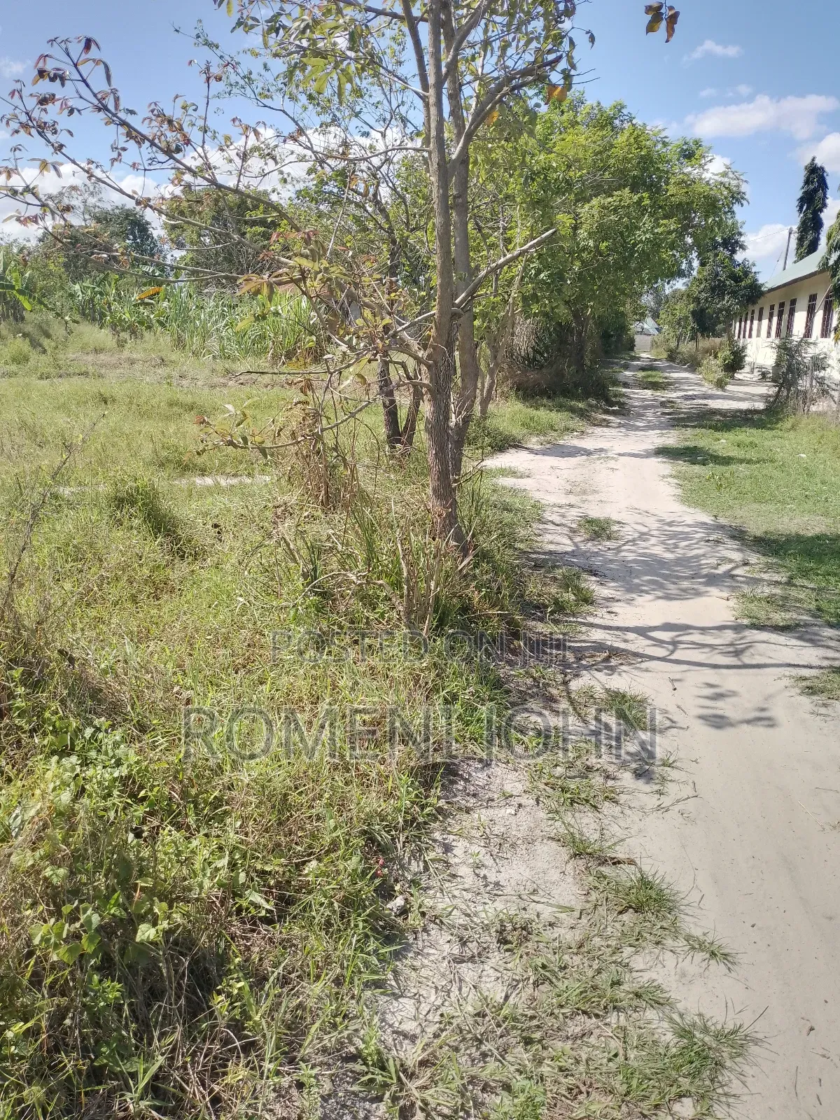 Kiwanja Sqmita 400 Kinauzwa Milioni 6 Majohe Viwege.