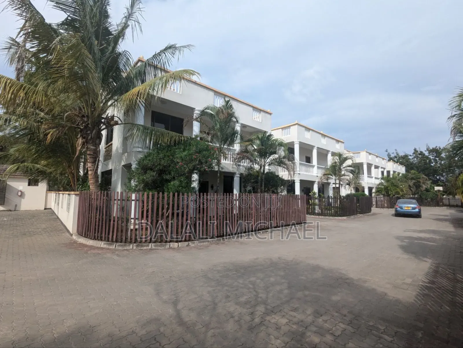 Furnished 5bdrm Villa in Masaki for rent