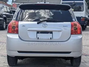 Toyota Corolla RunX 1.5 X FWD 2005 Silver
