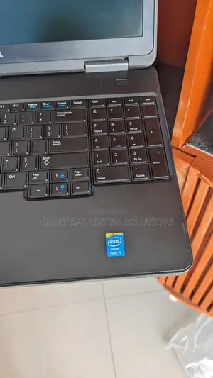 Laptop Dell Latitude 5540 8GB Intel Core I5 HDD 500GB