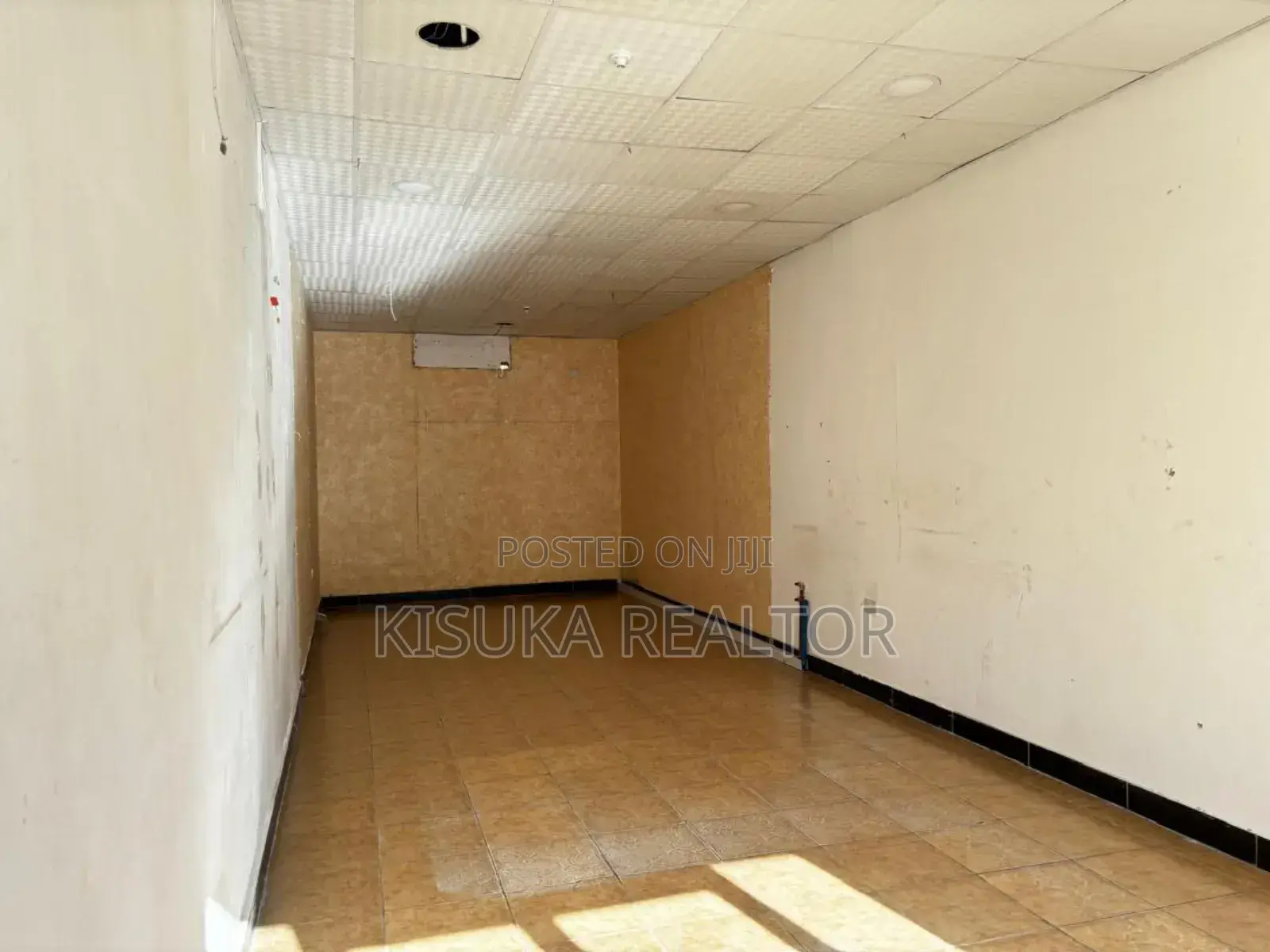 Shop Masaki Main Road for Rent