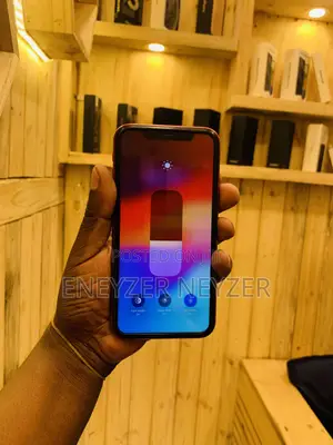 Apple iPhone 11 64 GB Red