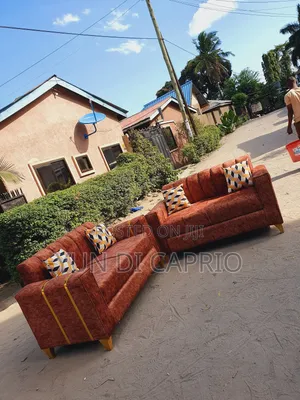 Sofa Set Classic Sana Mpya