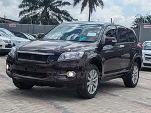 Toyota Vanguard 2010 Black