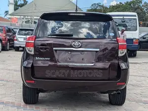 Toyota Vanguard 2010 Black