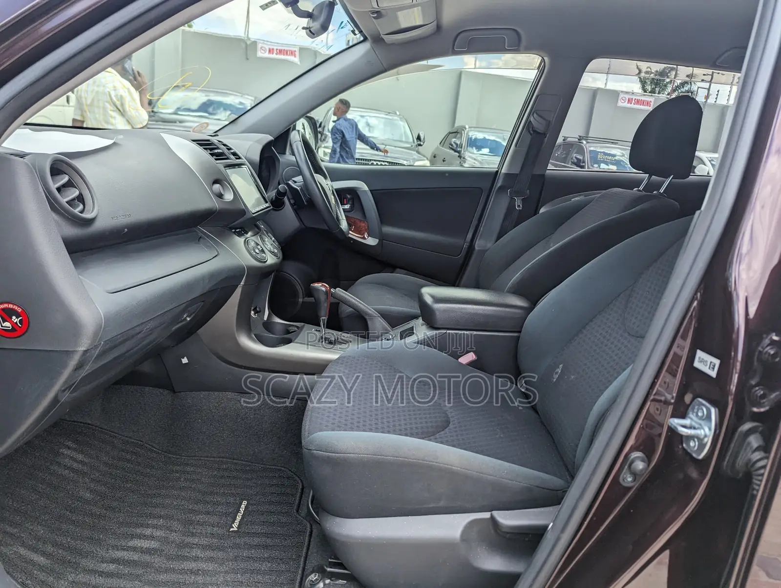 Toyota Vanguard 2010 Black