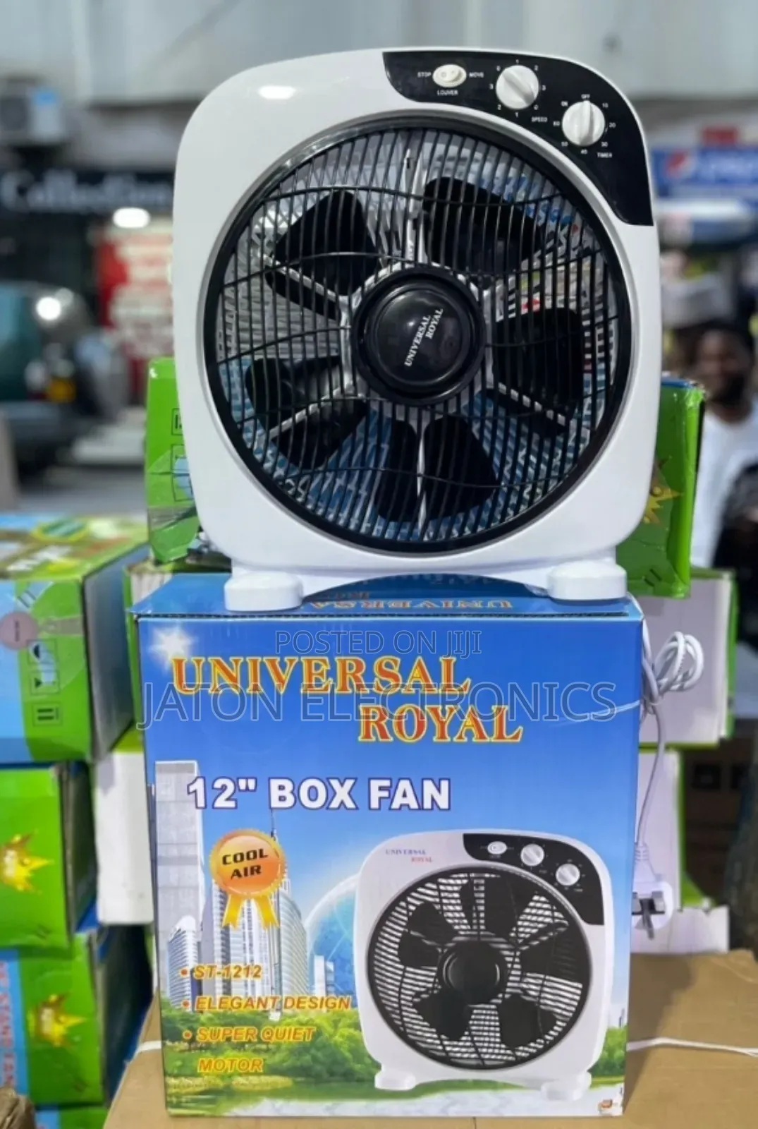 Universal Royal 12 Box Fan