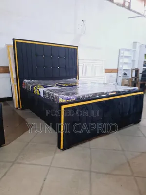 Bedsofa Na Godoro Mpya