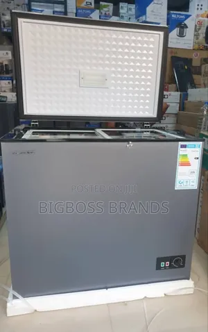 Blackark Freezer 258L 800,000