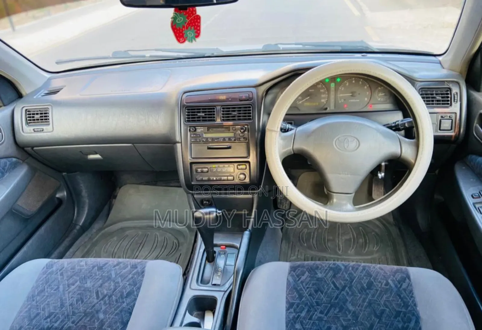 Toyota Carina 2001 Silver