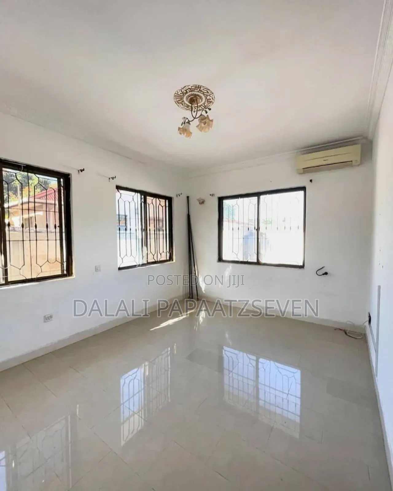 3bdrm House in Dalalipapaatzseven, Kinondoni for rent