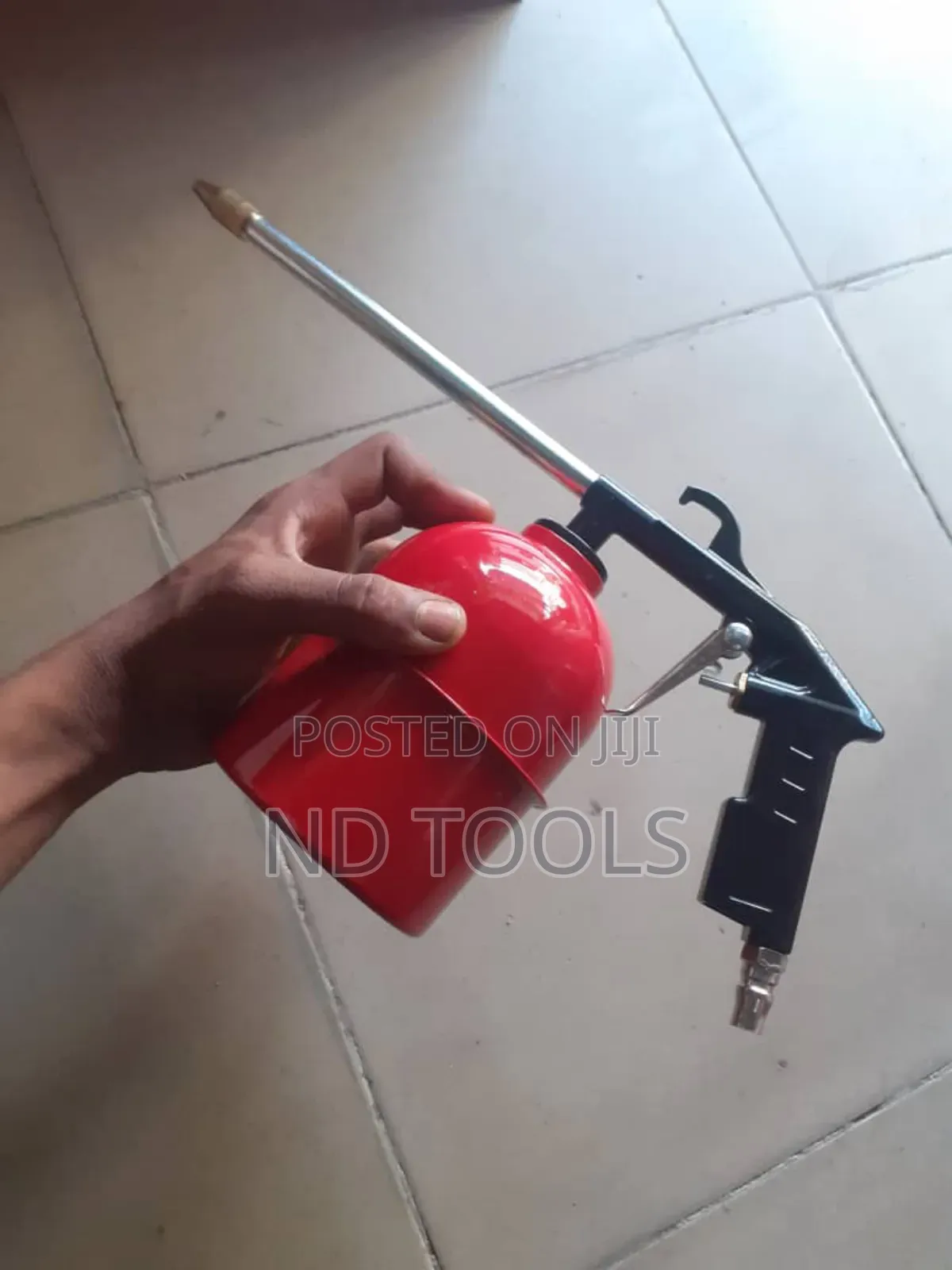 Spray Gun Red Bottom Tank