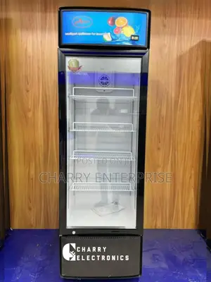 OFFER  High Quality AERO Showcase Fridge 
Capacity:- 210 L