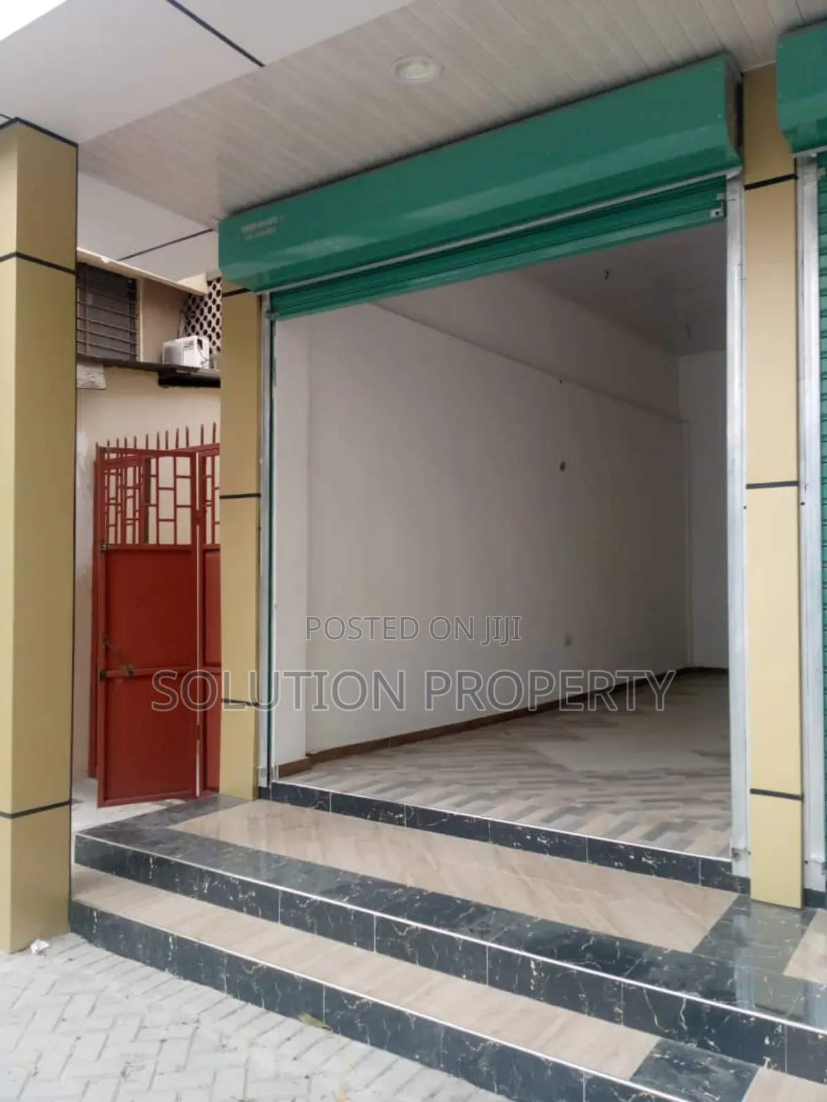 Frame for Rent at Kariakoo