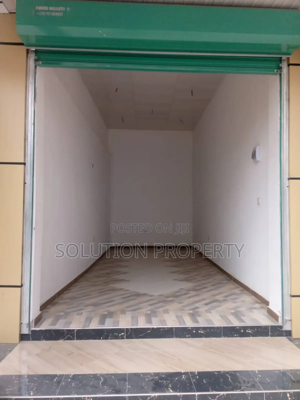 Frame for Rent at Kariakoo