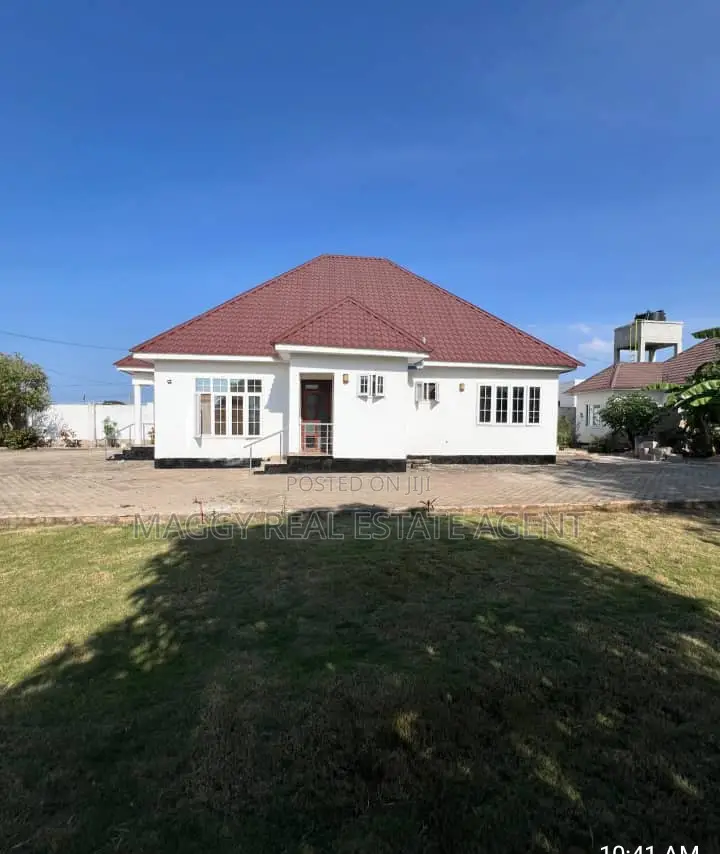 3bdrm House in Mbweni Apc for rent