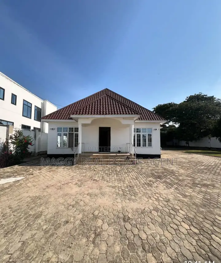 3bdrm House in Mbweni Apc for rent