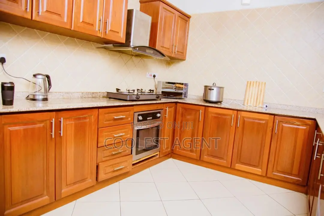 Furnished 3bdrm Villa in Mbezibeach, Kinondoni for rent