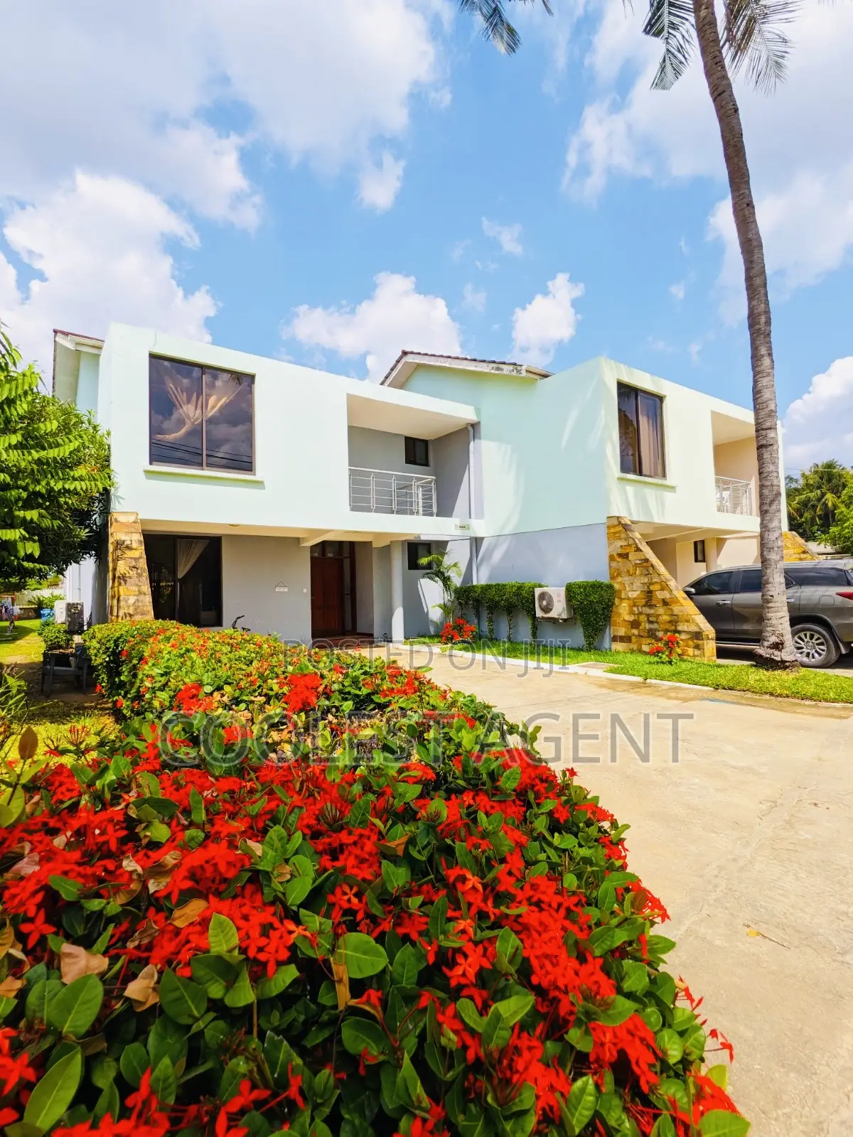 Furnished 3bdrm Villa in Mbezibeach, Kinondoni for rent