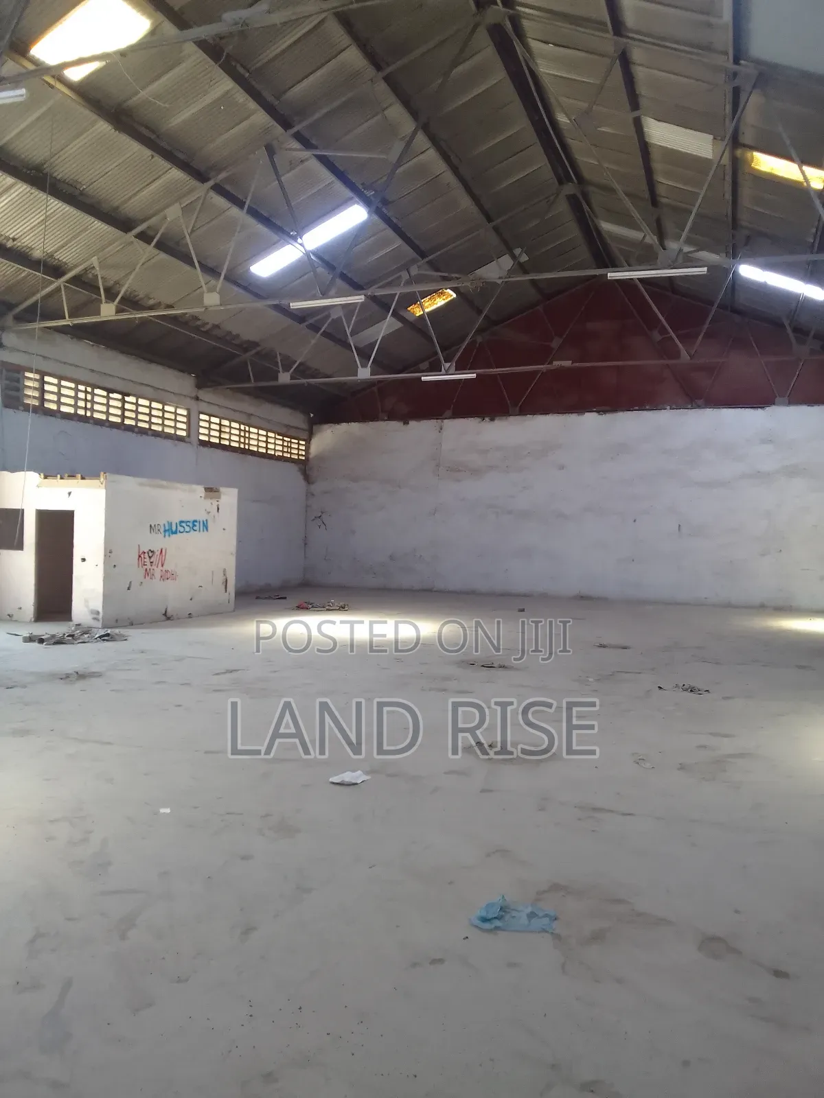 Warehouse for Rent in Tazara SQM 650