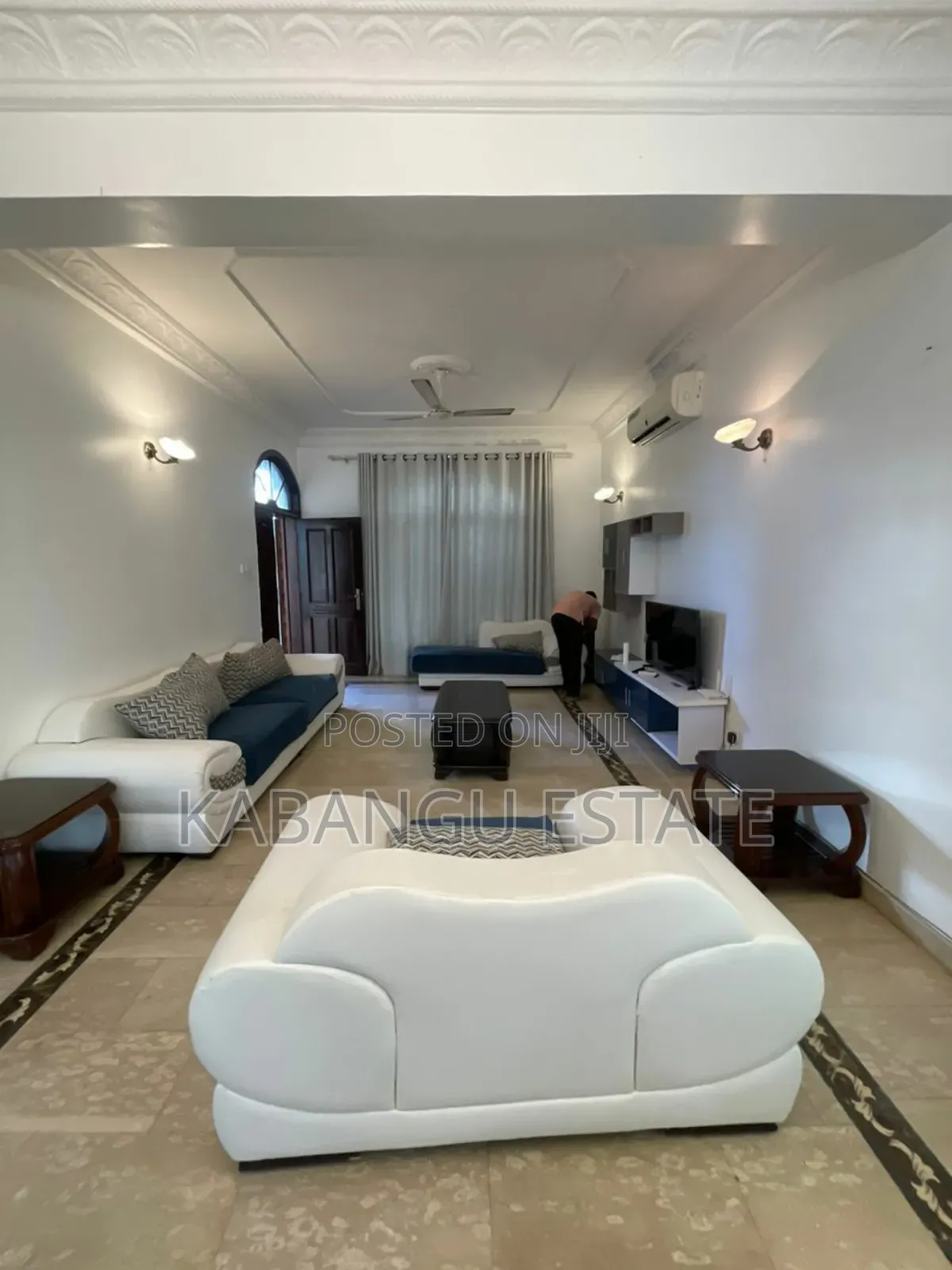 Furnished 4bdrm Villa in Oysterbay for rent