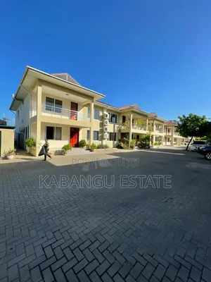 Furnished 4bdrm Villa in Oysterbay for rent