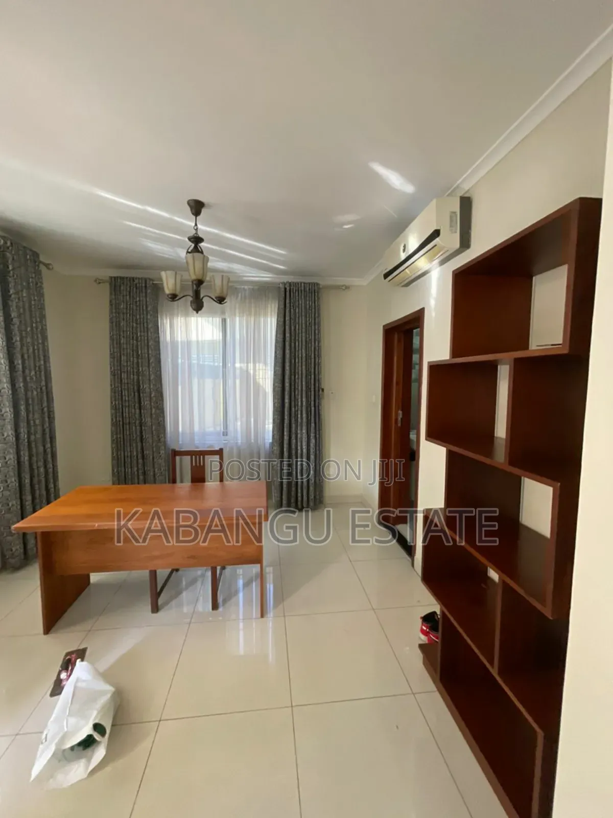 Furnished 4bdrm Villa in Oysterbay for rent