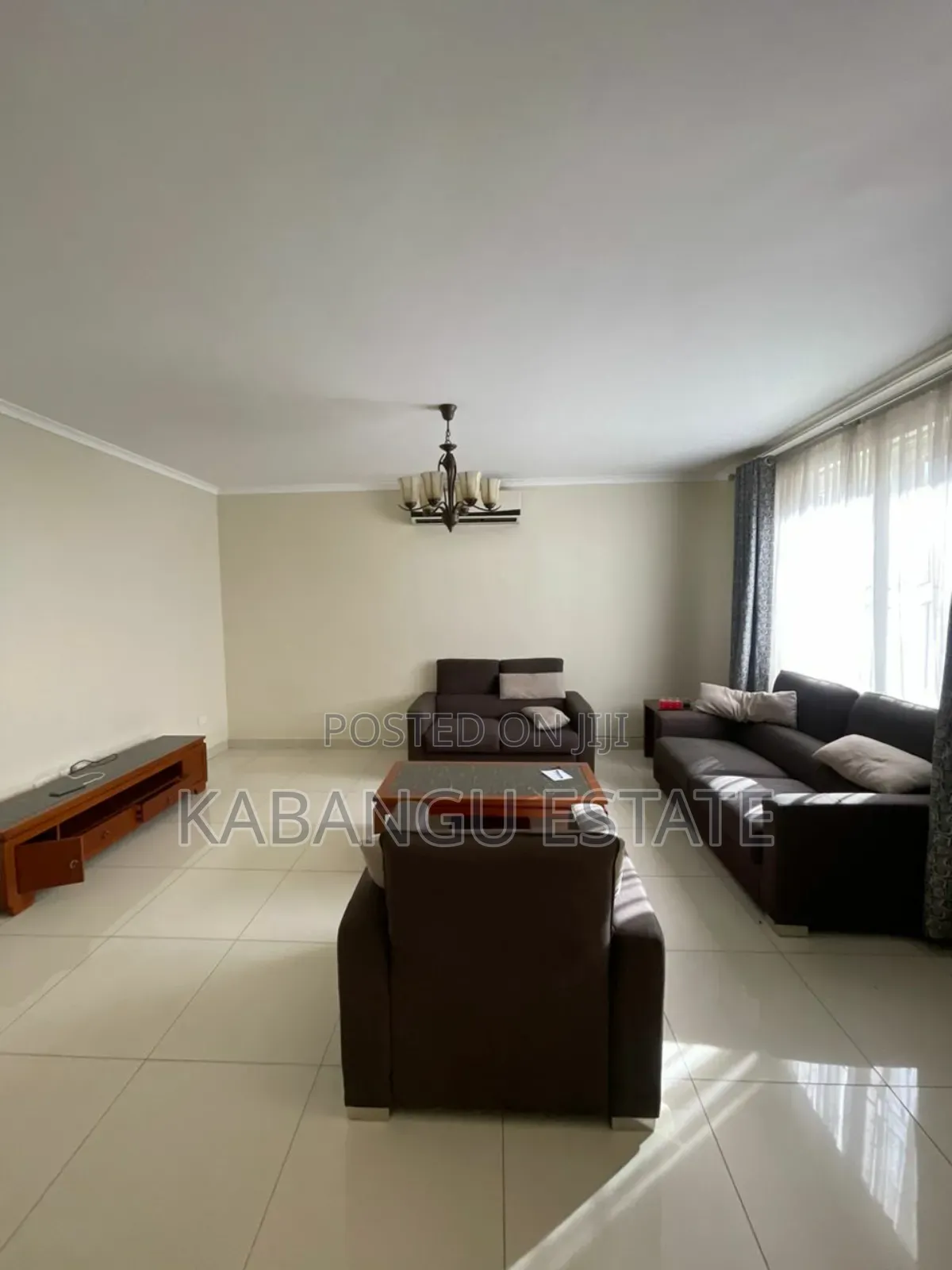 Furnished 4bdrm Villa in Oysterbay for rent