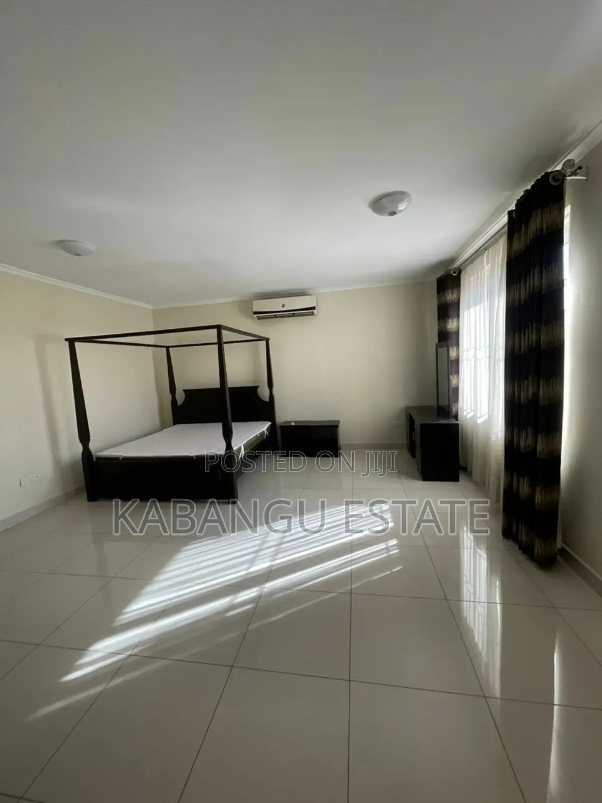 Furnished 4bdrm Villa in Oysterbay for rent