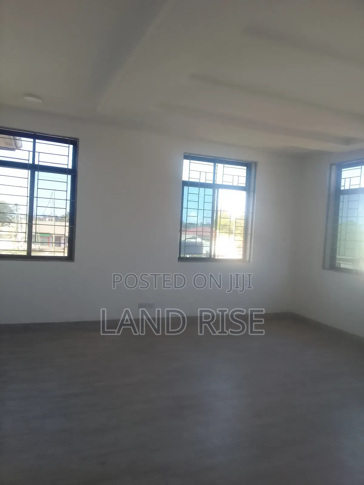200 SQM Office Space in Tegeta