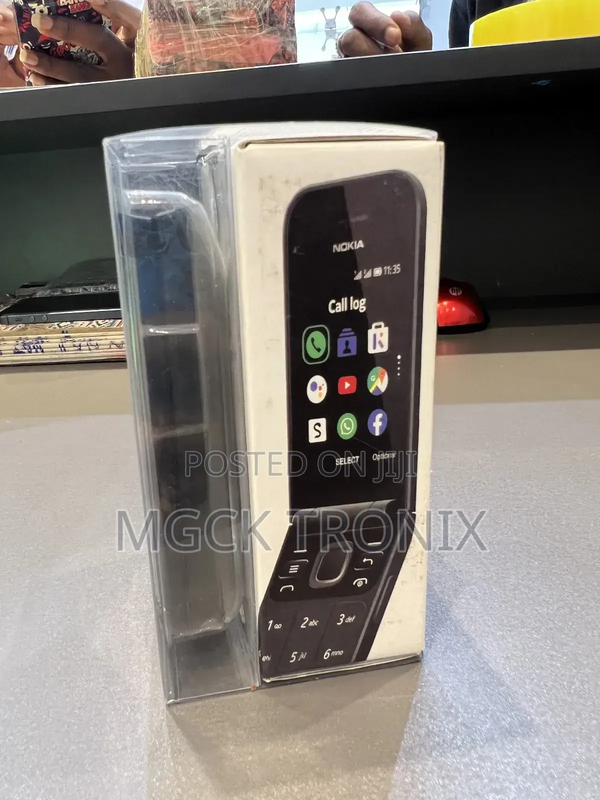New Nokia 2720 fold Black