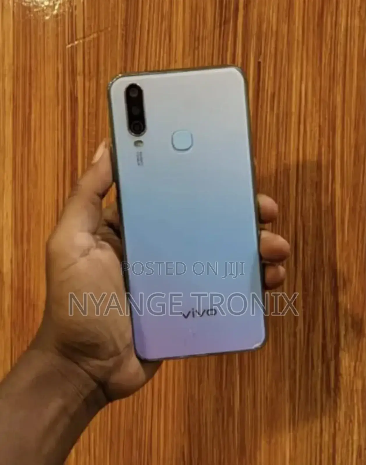 Vivo Y17 64 GB