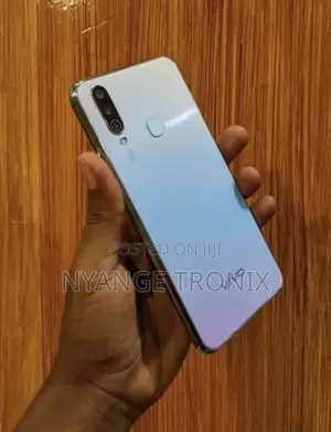 Vivo Y17 64 GB