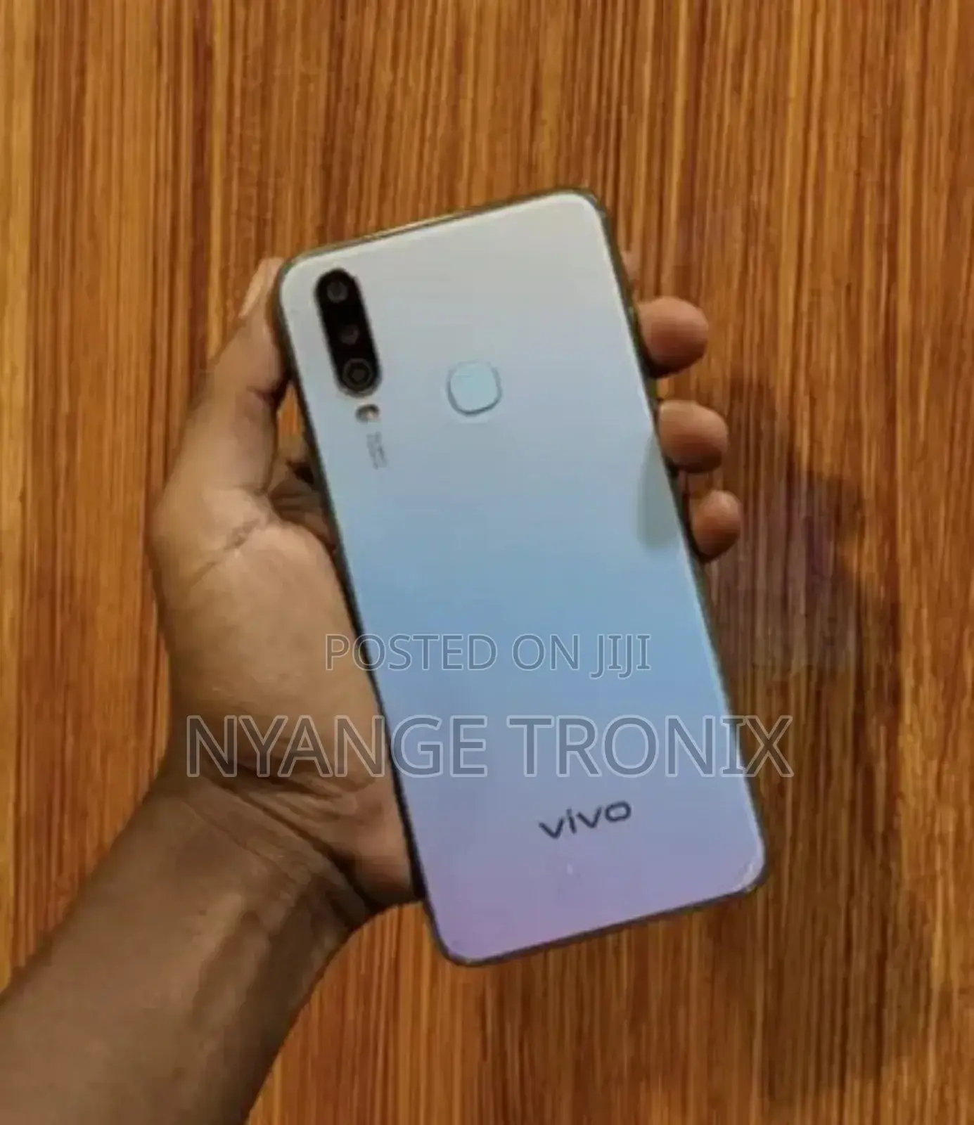 Vivo Y17 64 GB