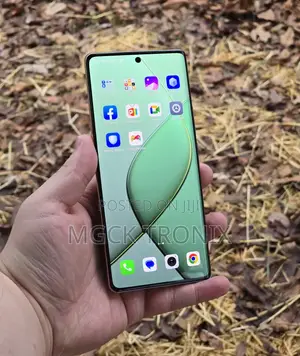 New Tecno Spark 20 Pro Plus 256 GB Green