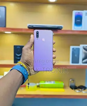 Vivo Y17 256 GB