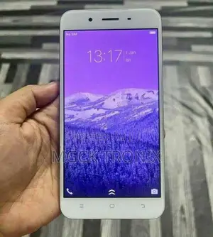 New Vivo Y66i 32 GB