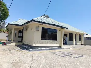 4bdrm House in Bunju Beach for rent